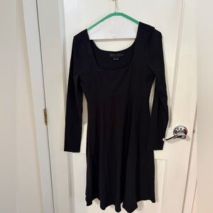 Hatch scoop neck maternity dress